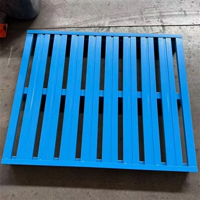 Warehouse Pallet Stacking